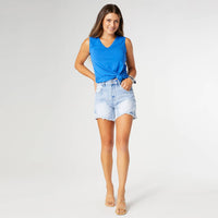 COCO + CARMEN - Everstretch Crossover Short: XXL / Light Denim