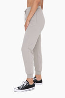 Mono B - Cuffed Joggers with Zippered Pockets: S:M:L (2:2:2) / BLACK OLIVE