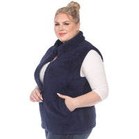 Plus Size Zip up sherpa vest: 1X / Black