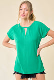 Doe and Rae - CUT-OUT NECKLINE KNIT TOP - 42930T: L / GREEN