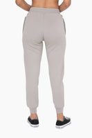 Mono B - Cuffed Joggers with Zippered Pockets: S:M:L (2:2:2) / BLACK OLIVE