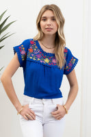 Blu Pepper - FLORAL EMBROIDERY SCALLOP LACE TRIM BLOUSE: WHITE