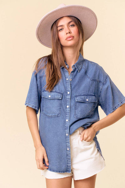 Doe and Rae - SHORT SLEEVE OVERSIZED DENIM BUTTON DOWN SHIRT - 43949T: DK.DENIM / S